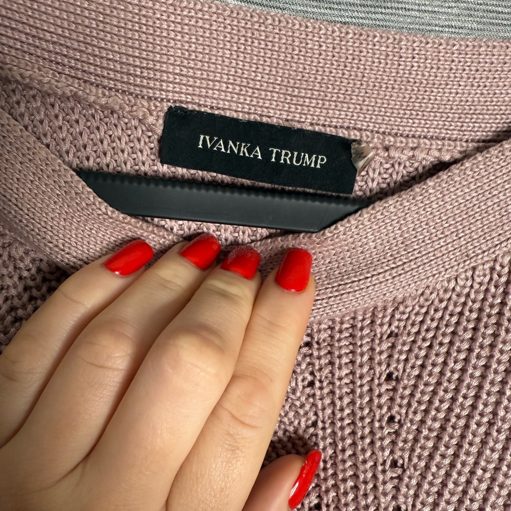 Ivanka Trump Women's Mauve Knit Sweater